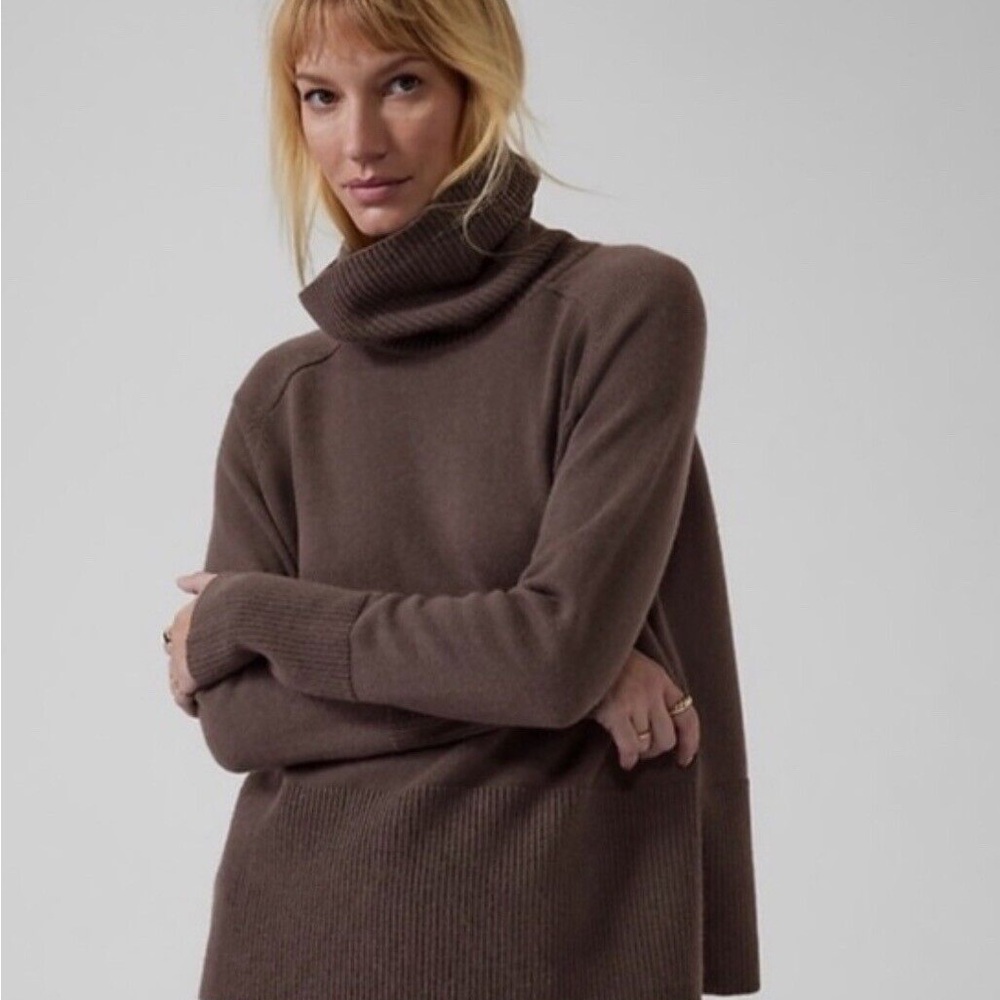 Athleta Aspen Wool Cashmere Sweater Walnut Brown
